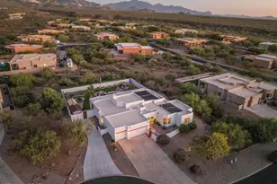 9430 E Woolly Butterfly Ct, Corona de Tucson, AZ 85641 - Photo 6