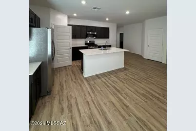 10004 N Guayacan, Marana, AZ 85653 - Photo 2