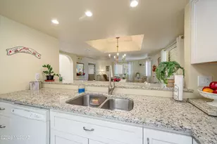 7808 N La CaÃ±ada Dr, Tucson, AZ 85704 - Photo 16
