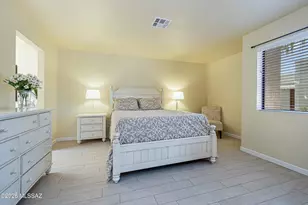 7808 N La CaÃ±ada Dr, Tucson, AZ 85704 - Photo 4