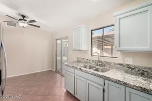 548 S Country Club Rd, Tucson, AZ 85716 - Photo 8