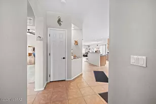 11028 W Golden Willow Dr, Marana, AZ 85653 - Photo 8