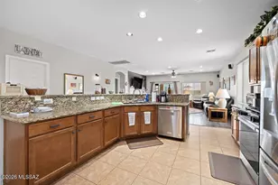 11028 W Golden Willow Dr, Marana, AZ 85653 - Photo 12