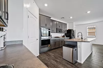 8038 S Golden Bell Drive, Tucson, AZ 85747 - Photo 8