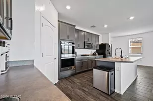 8038 S Golden Bell Dr, Tucson, AZ 85747 - Photo 8