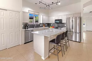 13455 N Big View Ct, Oro Valley, AZ 85755 - Photo 16