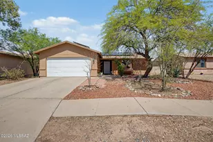 5811 S Oaklands Dr, Tucson, AZ 85746 - Photo 1