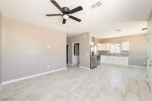 2527 S Campbell Ave, Tucson, AZ 85713 - Photo 2