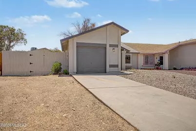 4819 S Windrose Drive, Tucson, AZ 85730 - Photo 1