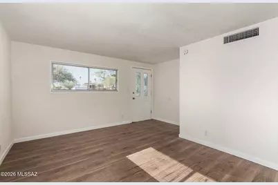 1304 N Catalina Avenue, Tucson, AZ 85712 - Photo 6