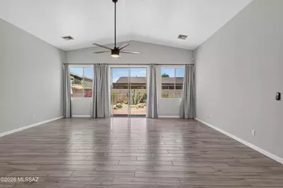 446 W Silvertip Road, Tucson, AZ 85737 - Photo 16