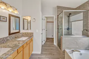 446 W Silvertip Rd, Tucson, AZ 85737 - Photo 18