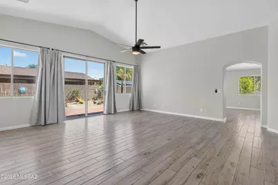 446 W Silvertip Road, Tucson, AZ 85737 - Photo 18