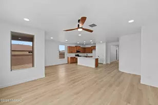 11964 N Raphael Way, Oro Valley, AZ 85742 - Photo 8
