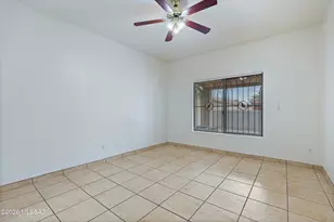 6654 S Luxor Way, Tucson, AZ 85746 - Photo 18