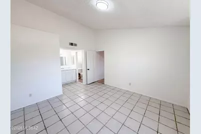 5263 S Coldwater, Tucson, AZ 85746 - Photo 4