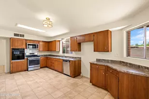 4934 E Glenn St, Tucson, AZ 85712 - Photo 14