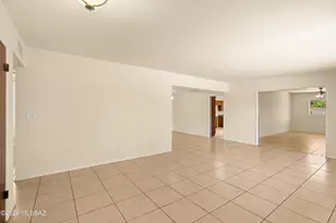 4934 E Glenn St, Tucson, AZ 85712 - Photo 8