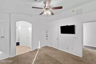7437 S Brackenbury Dr, Tucson, AZ 85746 - Photo 4