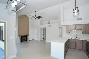 7535 E Harbor Dr, Tucson, AZ 85715 - Photo 10