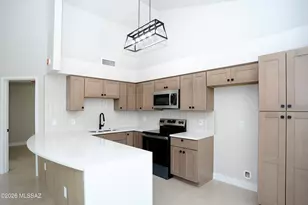 7535 E Harbor Dr, Tucson, AZ 85715 - Photo 8