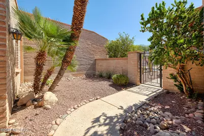 7949 N Sendero Uno, Tucson, AZ 85704 - Photo 6