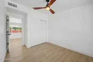 1212 W Fresno St, Tucson, AZ 85745 - Photo 14