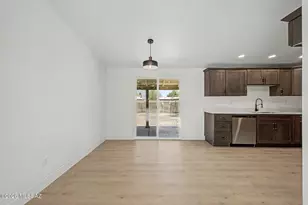 1212 W Fresno St, Tucson, AZ 85745 - Photo 12