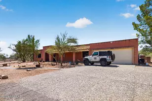 6018 W Bridle Way, Tucson, AZ 85743 - Photo 2