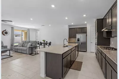6712 E Via De Ayate, Tucson, AZ 85756 - Photo 2