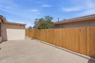 5791 N Moonbrook Rd, Tucson, AZ 85741 - Photo 34