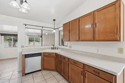 5791 N Moonbrook Road, Tucson, AZ 85741 - Photo 16
