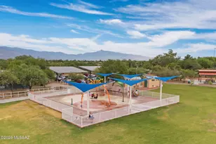 8790 E Mountain Spring Dr, Tucson, AZ 85747 - Photo 32