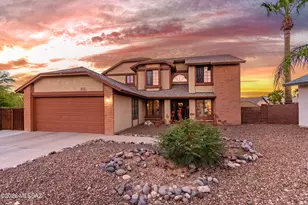 383 S Stonington Pl, Tucson, AZ 85748 - Photo 2