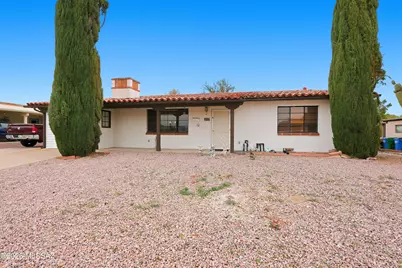 334 S Vista Del Rio, Green Valley, AZ 85614 - Photo 1