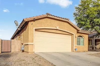 7439 S Salt Water Drive, Tucson, AZ 85757 - Photo 2