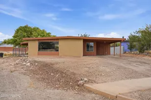 2469 S Kevin Dr, Tucson, AZ 85748 - Photo 4