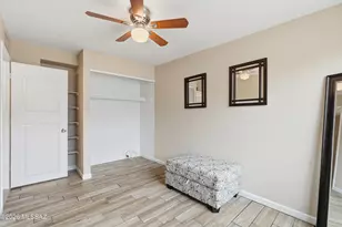 2469 S Kevin Dr, Tucson, AZ 85748 - Photo 20