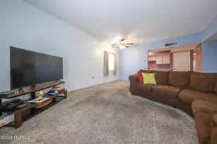 1125 W Calle Trafalgar, Green Valley, AZ 85622 - Photo 8