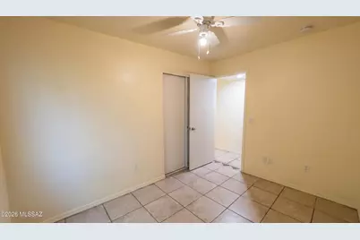 3658 E March Place, Tucson, AZ 85713 - Photo 4