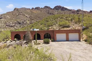 561 E San Moritz Pl, Oro Valley, AZ 85704 - Photo 36