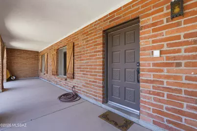 561 E San Moritz Place, Oro Valley, AZ 85704 - Photo 4