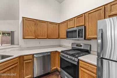 8090 E Sundew Drive, Tucson, AZ 85710 - Photo 12