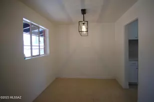 721 E Joan Pl, Tucson, AZ 85719 - Photo 4