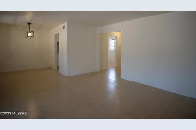721 E Joan Place, Tucson, AZ 85719 - Photo 6