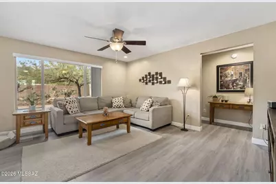 10685 E Oakwood Drive, Tucson, AZ 85749 - Photo 32