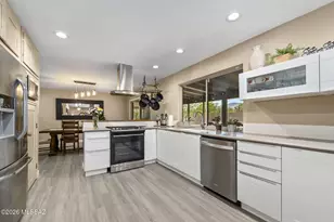 10685 E Oakwood Dr, Tucson, AZ 85749 - Photo 14