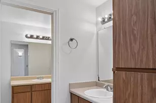 3750 N Country Club Rd, Tucson, AZ 85716 - Photo 20