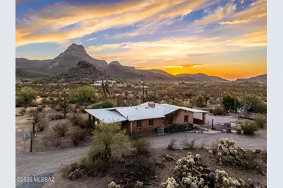 7619 N Artesiano Road, Tucson, AZ 85743 - Photo 1