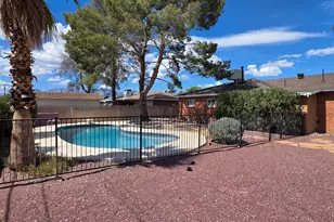458 S Kenyon Dr, Tucson, AZ 85710 - Photo 2